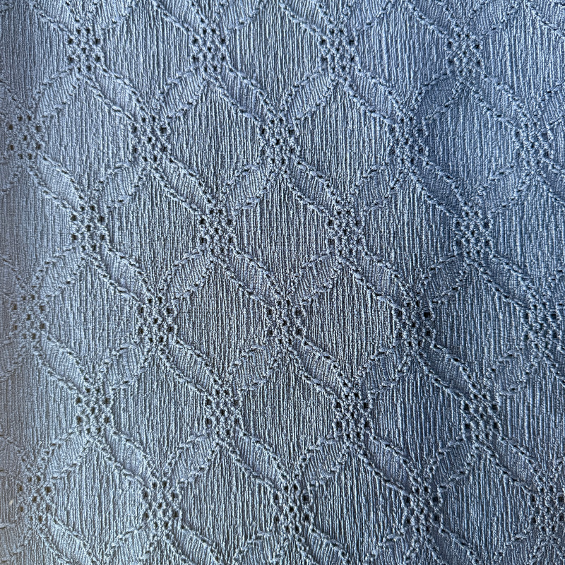 NO7002 Moderne diamantmønster varpstrikket crepestoff
